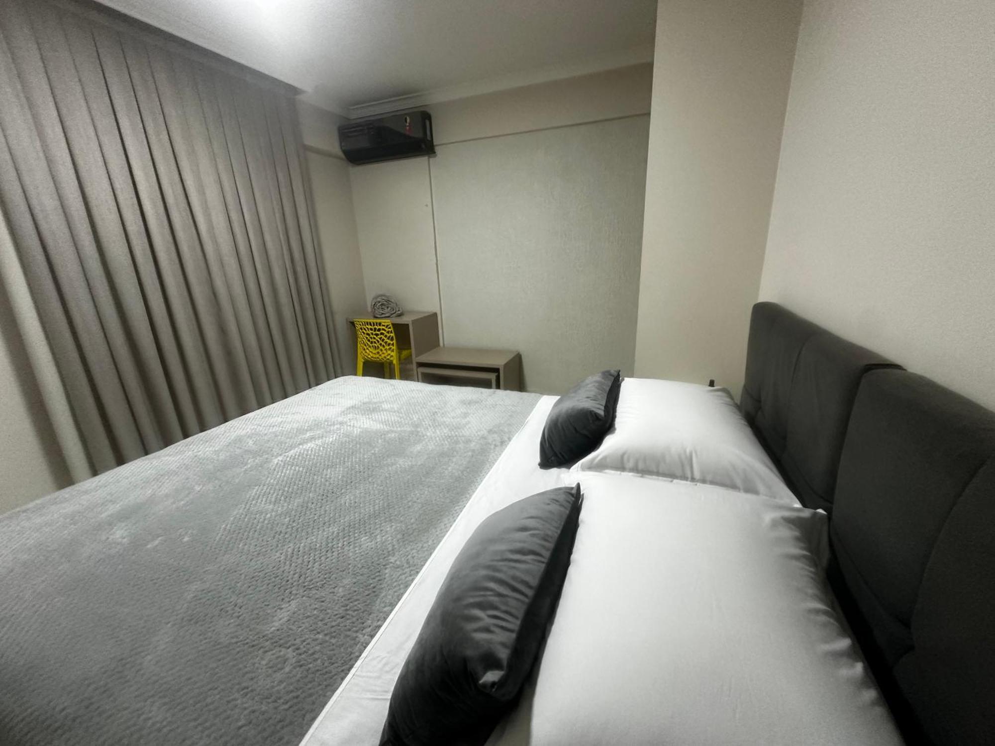 Apto No Centro, Completo, Unipar E Shopping Jl Apartment Cascavel (Parana)