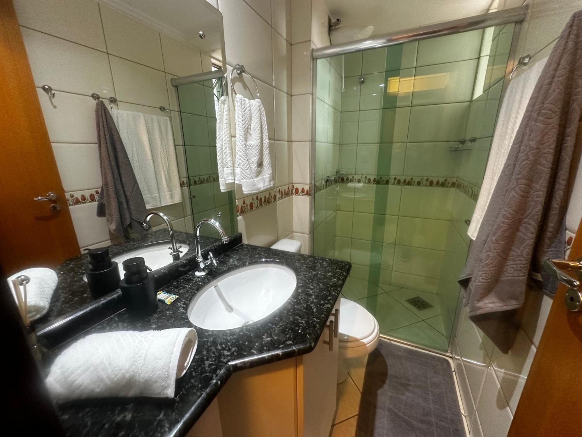 Apto No Centro, Completo, Unipar E Shopping Jl Apartment